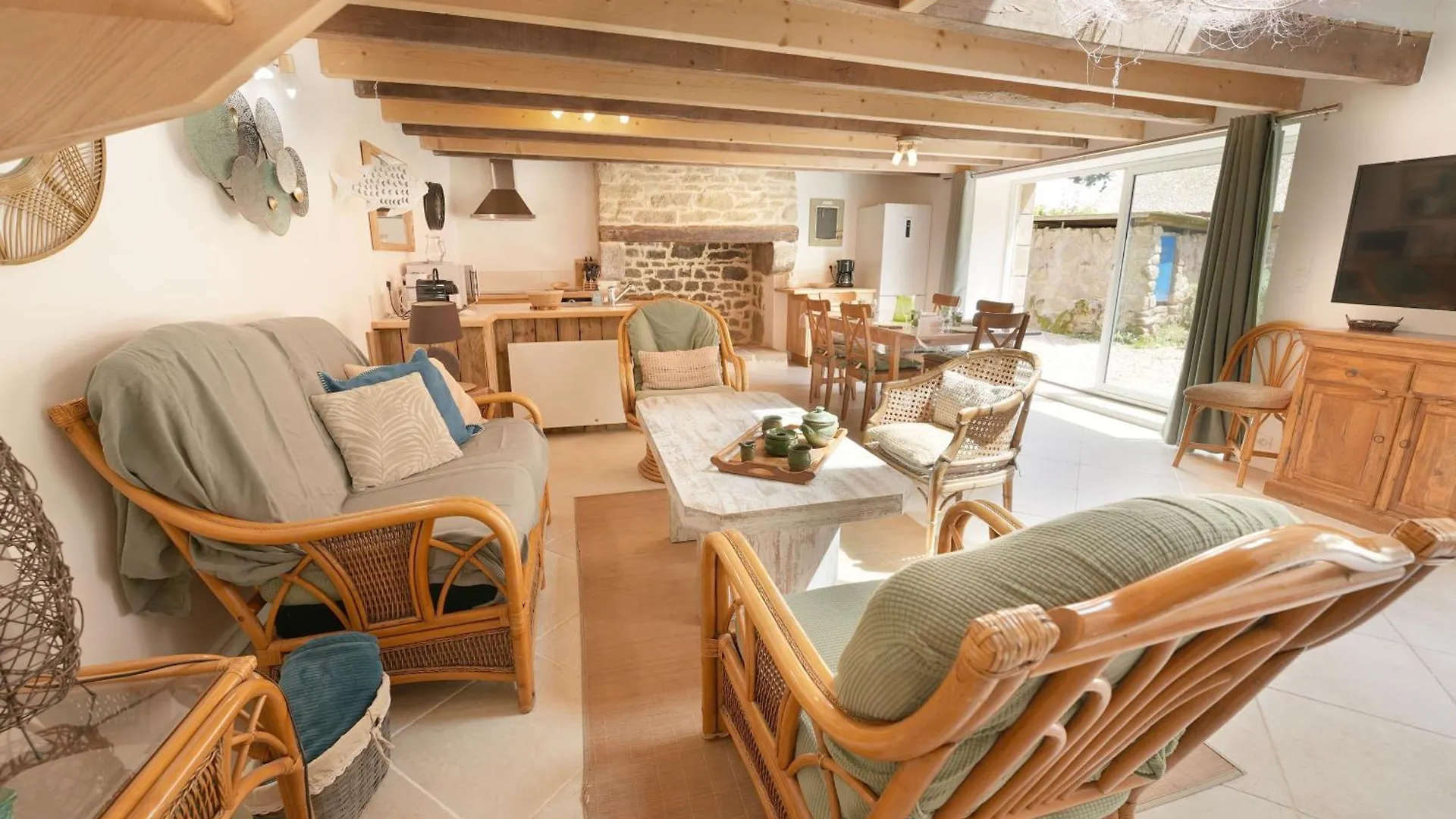 Gite Naturia - Chaumiere De Berringue Plouhinec  Plouhinec (Morbihan)